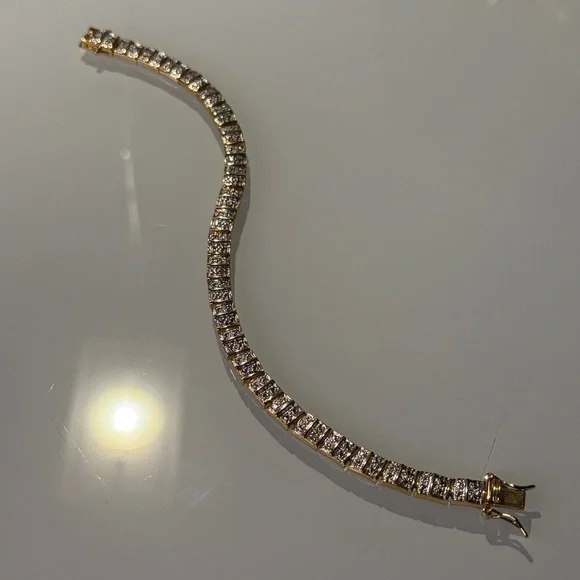 Gold plated 925 Silver Tennis Bracelet - Picture 3 of 9